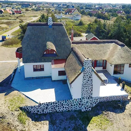 Casa de Férias Six Bedroom Holiday In Skagen