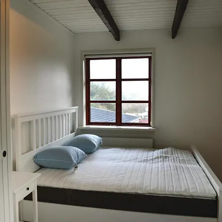 Six Bedroom Holiday In Hébergement de vacances *